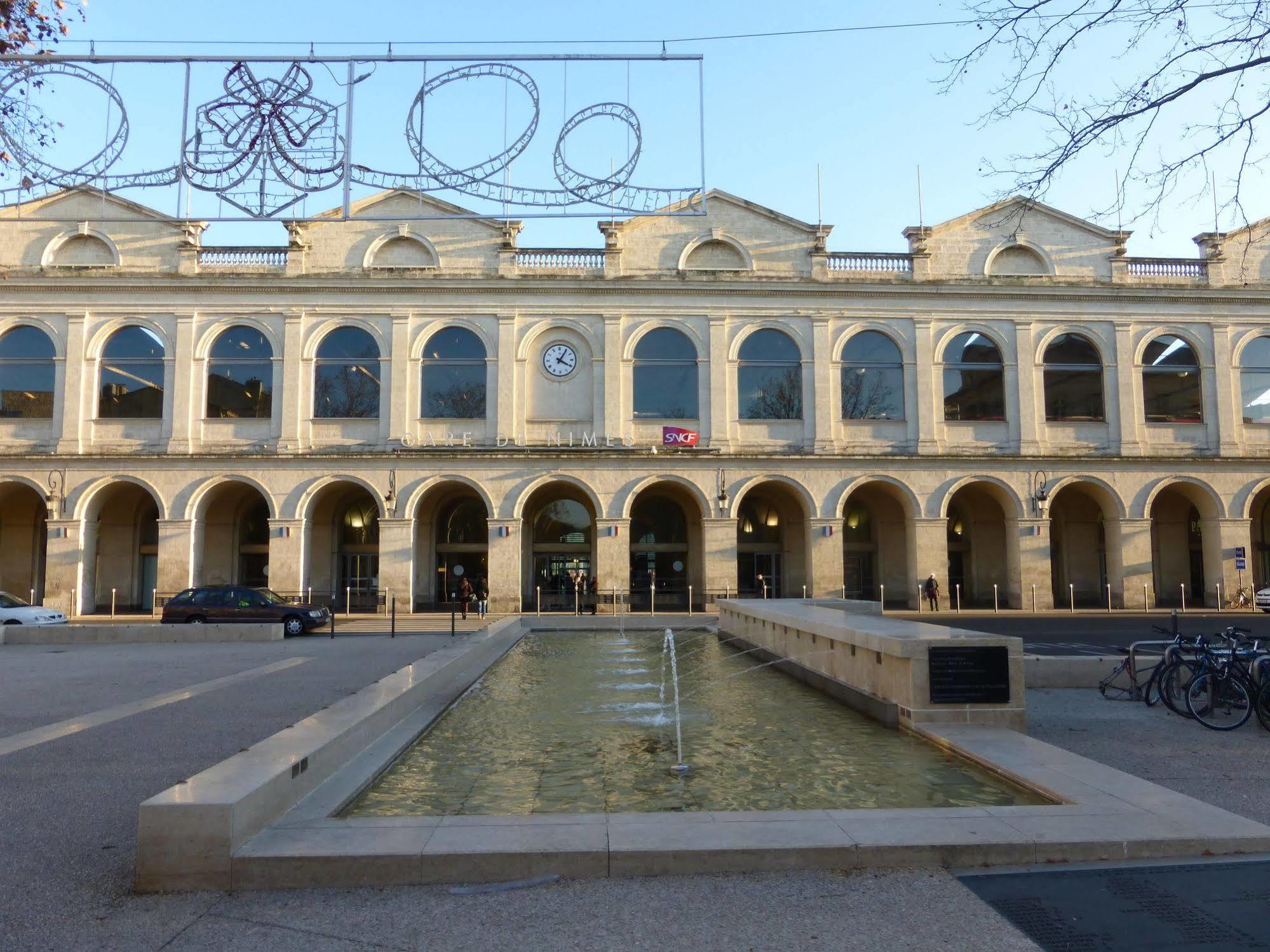 Hôtel Abalone - Centre Gare Nîmes Extérieur photo